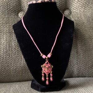 Elegant Pink and Gold Necklace